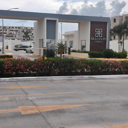 קנקון Gorgeous Apartment Hoestel Long Island! מראה חיצוני תמונה