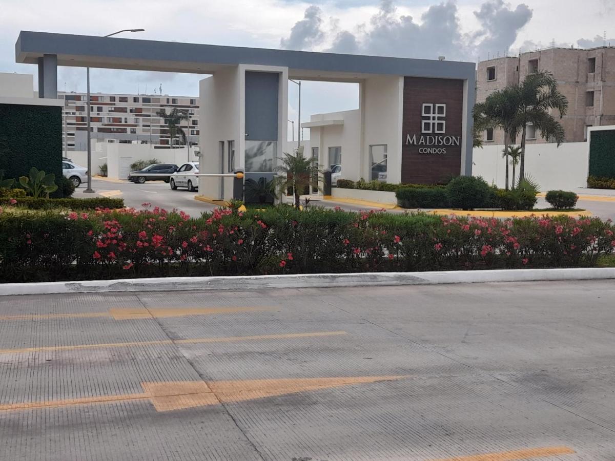 קנקון Gorgeous Apartment Hoestel Long Island! מראה חיצוני תמונה